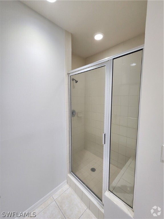 Building Photo - 2261 Somerset Ridge Dr