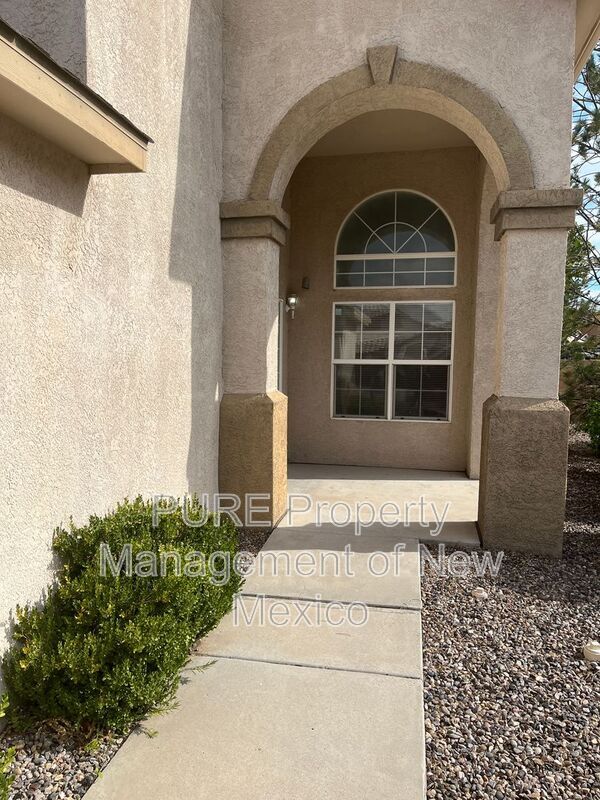 Primary Photo - 10324 Calle Hermosa Pl NW