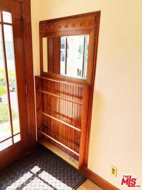 Building Photo - 752 North Edinburgh Avenue, Los Angeles, C...