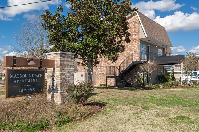 Building Photo - Cypress Way