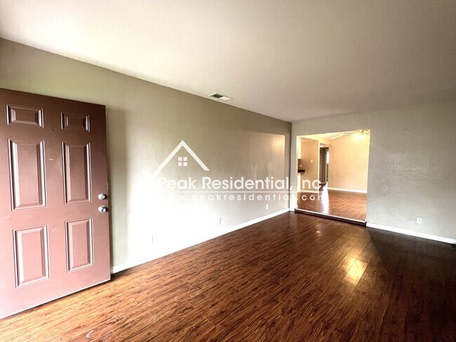 Building Photo - 2 br, 1 bath House - 6824 Concert Wy