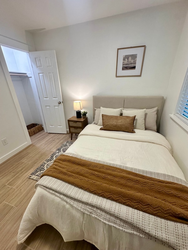 Foto del edificio - 6803 Hillcroft Dr