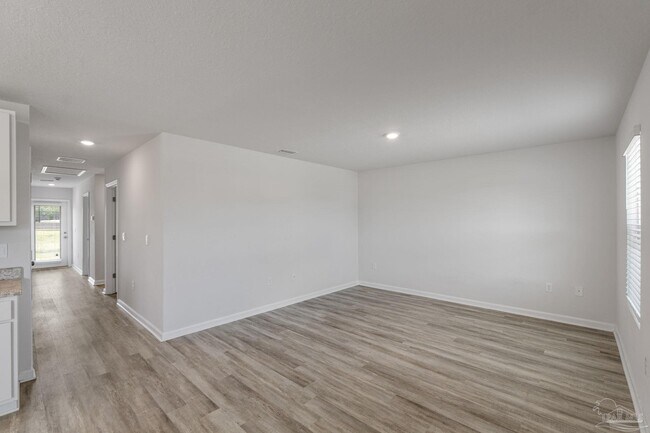 Building Photo - 6222 June Bug Dr