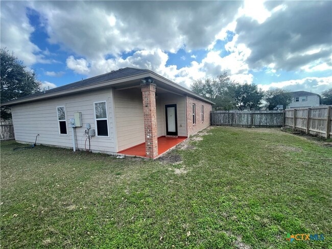 Foto del edificio - 101 Red Oak Ct