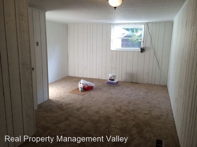 Foto del edificio - 3 br, 1.5 bath House - 5168 Russet Drive