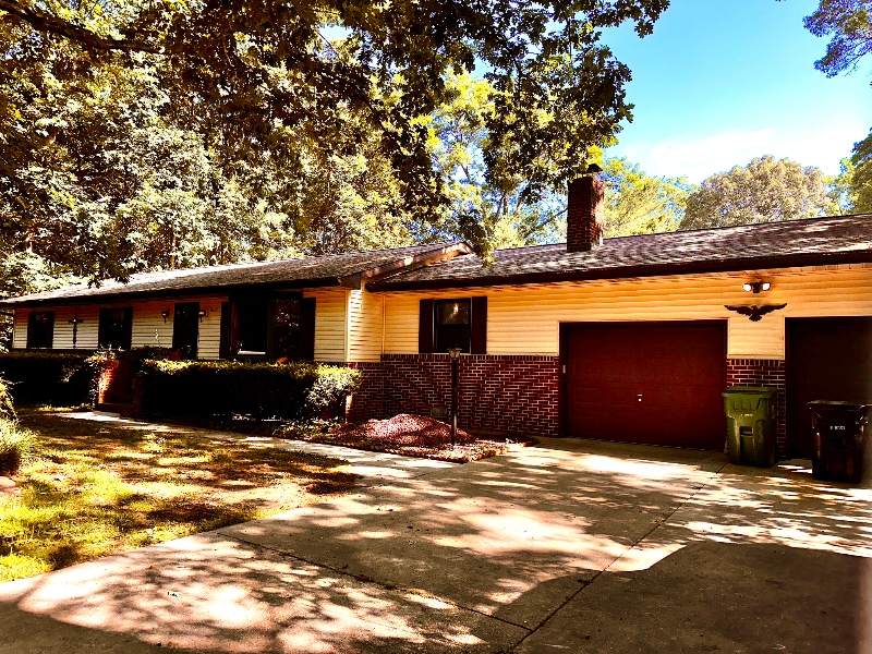 Foto principal - 907 Poplar St