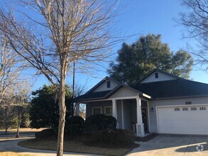 Building Photo - 8117 SW 73rd Ln