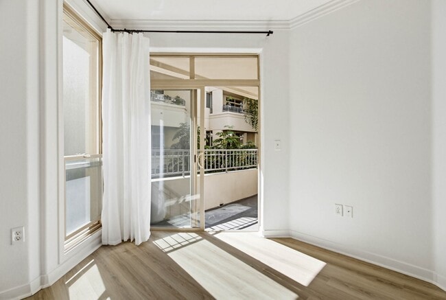 Foto del edificio - 1501 Front St