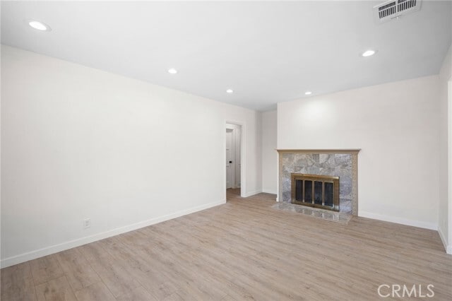 Foto del edificio - 6607 Riverton Ave