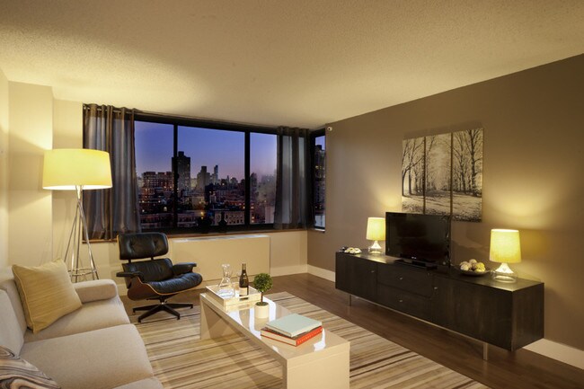 Foto del edificio - 175 E 96th St