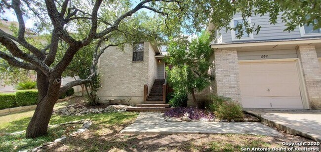 Building Photo - MOVE IN SPECIAL!!!  Beautiful Home in Coll...