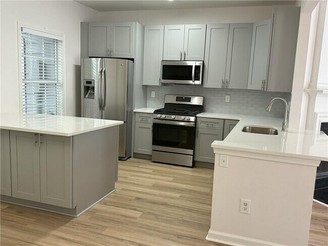 Foto del edificio - 4162 Howell Park Rd
