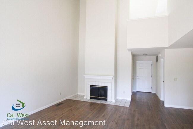Foto del edificio - 2 br, 2.5 bath House - 1116 Trevino Terrace