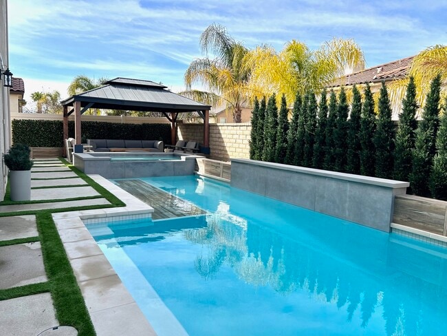 Building Photo - 17213 Summer Maple Way