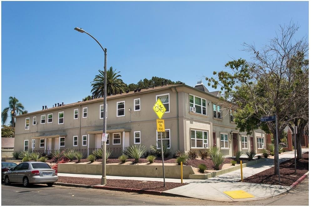 1433 Miramar St, Los Angeles, CA 90026 Apartments 1433 Miramar St Los