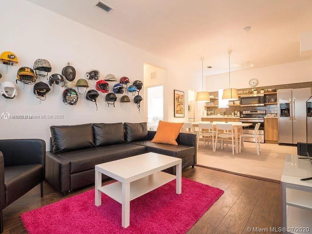 Foto principal - 920 SW 9th St