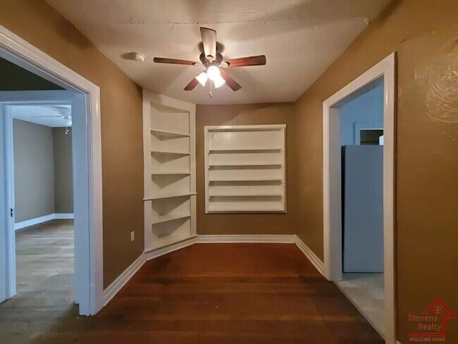 Foto del edificio - 1308 Virginia Ave