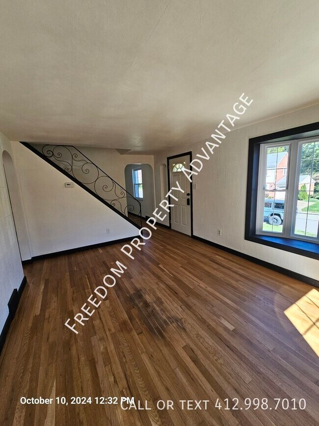 Foto del edificio - 4618 Echo Glen Dr