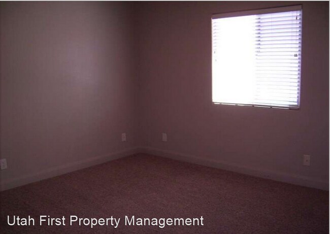 Foto del edificio - 3 br, 2 bath House - 543 N 2480 W