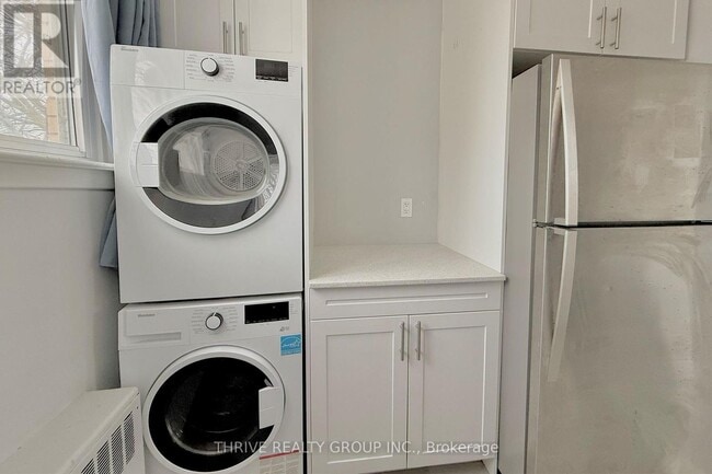 Building Photo - 57 Wellington Rd