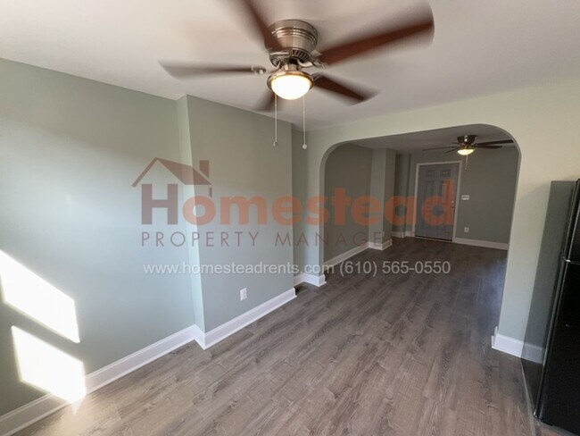 Foto del edificio - NEW RENO! 2 Bedroom Row in Upper Darby!