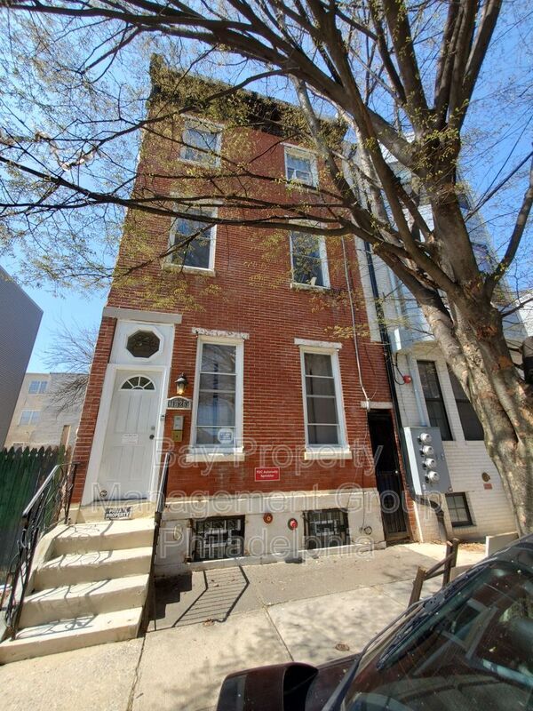 Building Photo - 1326 N 7th St