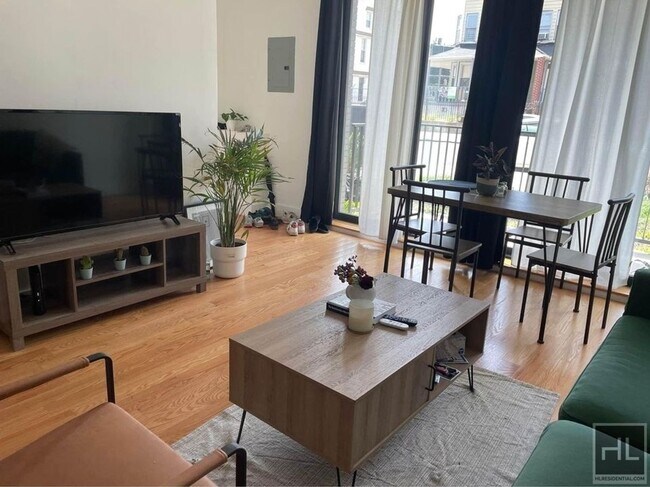 Foto del edificio - DECATUR STREET