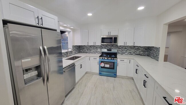 Building Photo - 3134 Butler Ave