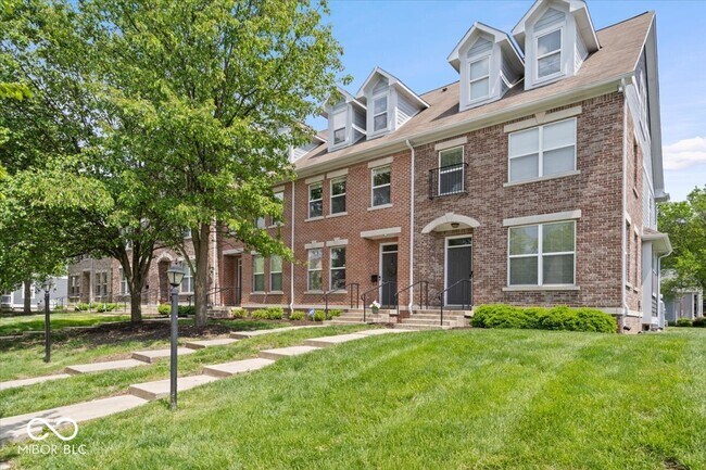 Foto del edificio - 2405 N Park Ave