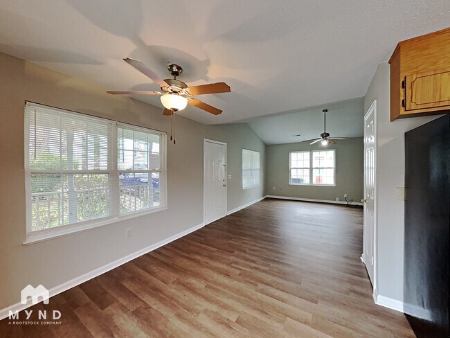 Foto del edificio - 545 Newell St NW