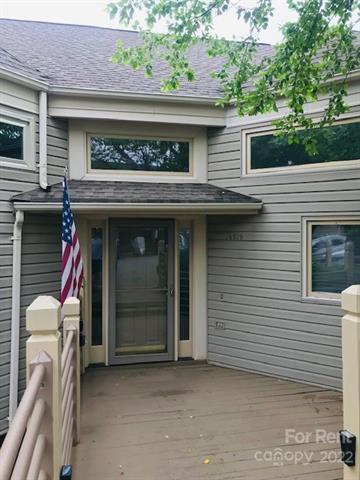 Foto principal - 14519 Waterside Dr