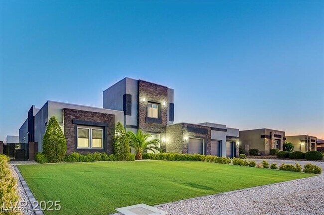 Foto del edificio - 8081 W Ford Ave