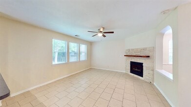 Building Photo - 14527 Eastern Redbud Ln