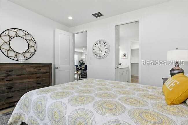 Building Photo - 35 Flip Side Ln