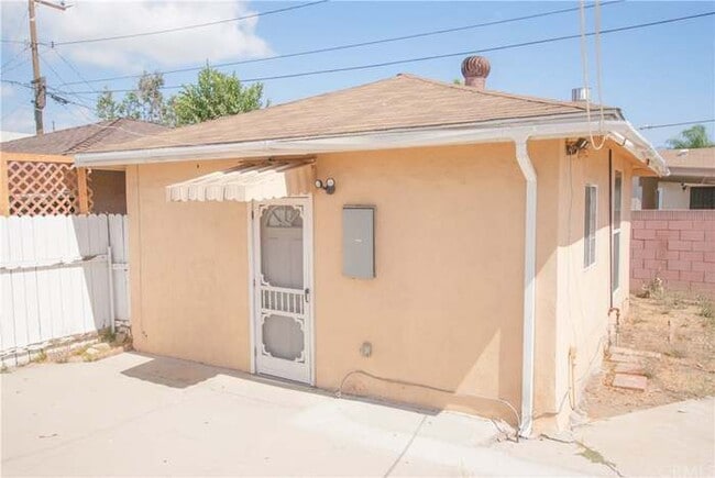 Building Photo - 24012 Marbella Ave