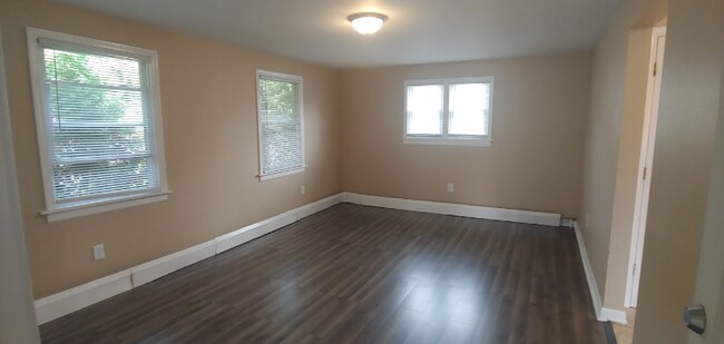 Building Photo - 4624 N 39th St