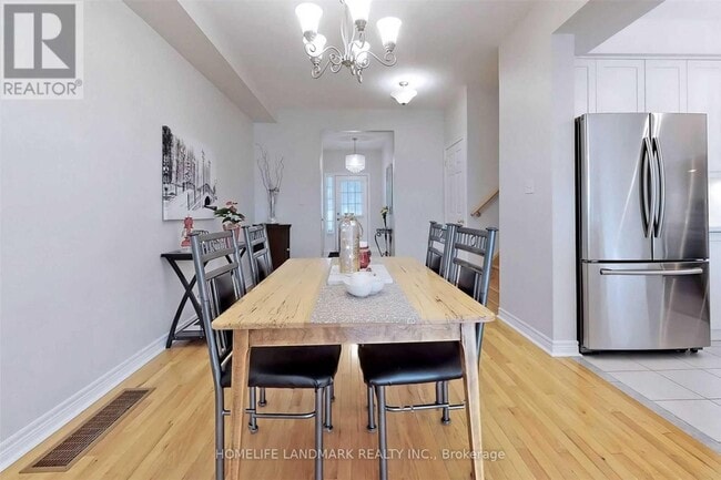 Building Photo - 68 Hawkes Dr