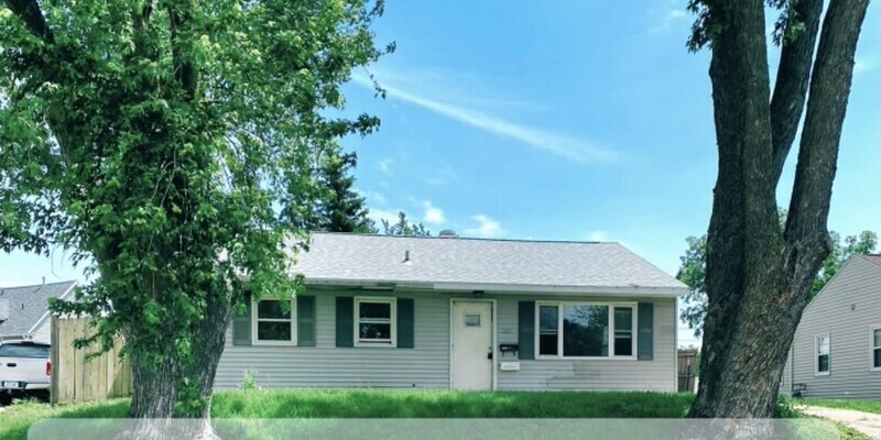 Primary Photo - 2421 Wisconsin St SW