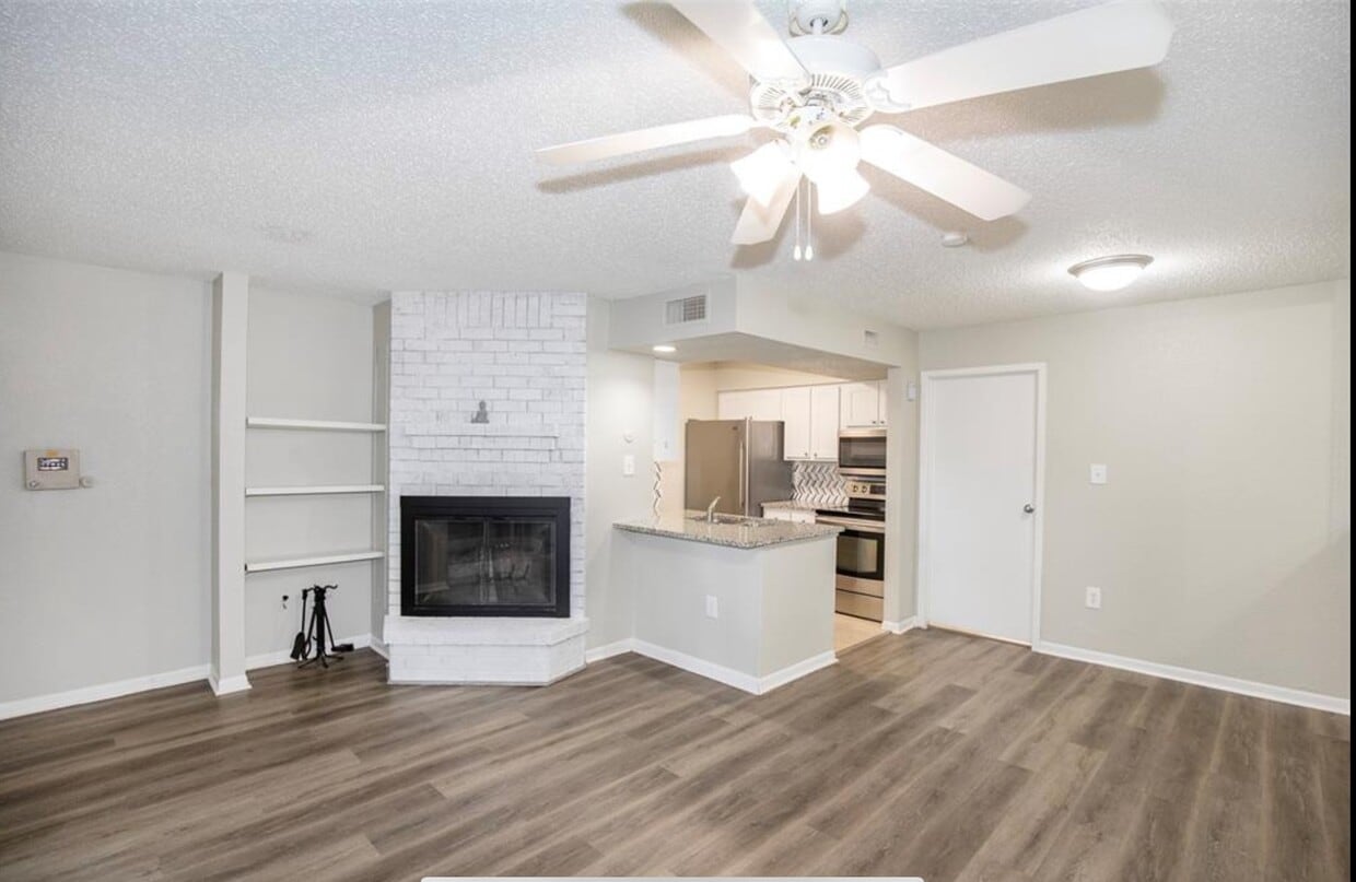 Building Photo - 260 El Dorado Blvd