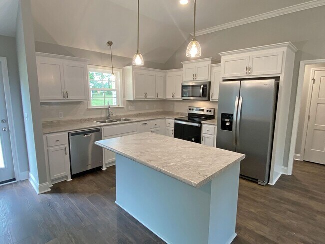 Foto del edificio - Spacious and Updated 4/2 in Quiet Hahira N...