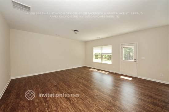Building Photo - 4121 Oak Field Dr