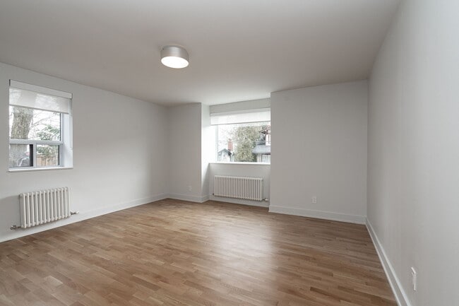 Building Photo - 3008-3010 Queen St E.