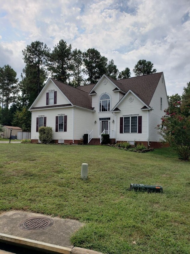 Building Photo - Spacious 4 bedroom Home In Varina
