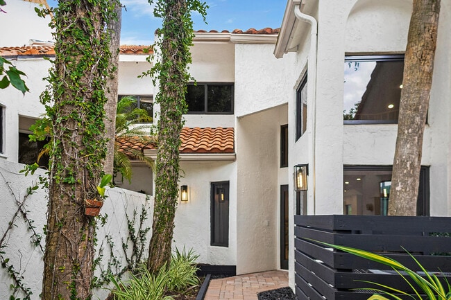 Foto del edificio - 2435 Windsor Way Ct