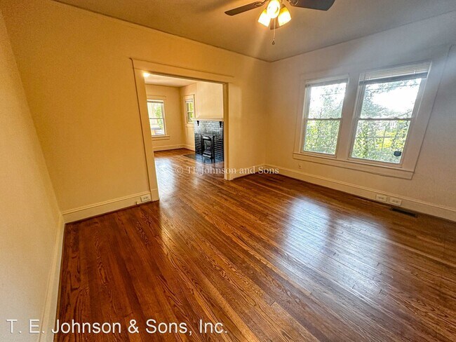 Foto del edificio - 2 br, 1 bath House - 129 West Acadia