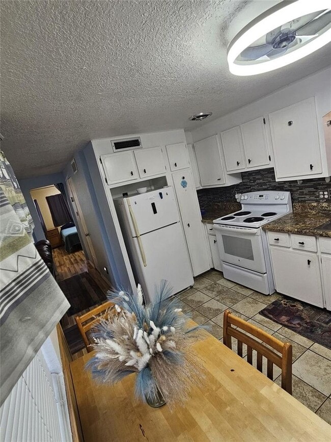 Photo - Regency Cove 55+ Gated Community - Charmin... House