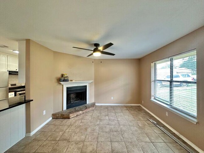 Foto del edificio - Available Now! Newly Updated 3/2 in Flint!