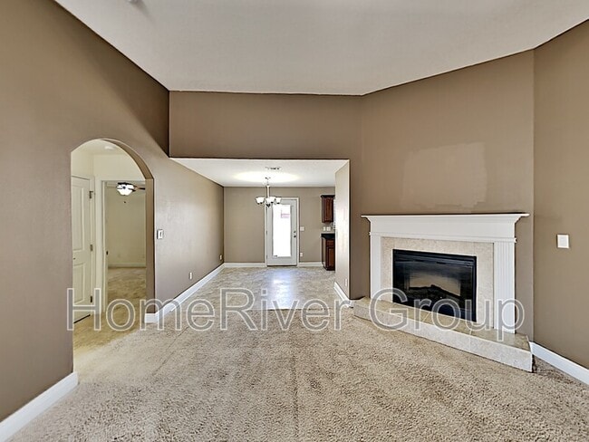 Foto del edificio - 8907 Hertford Cir