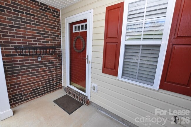 Foto del edificio - 8421 Southgate Commons Dr