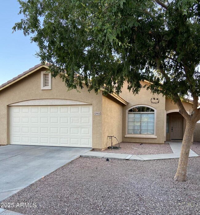 Building Photo - 12922 W Corrine Dr